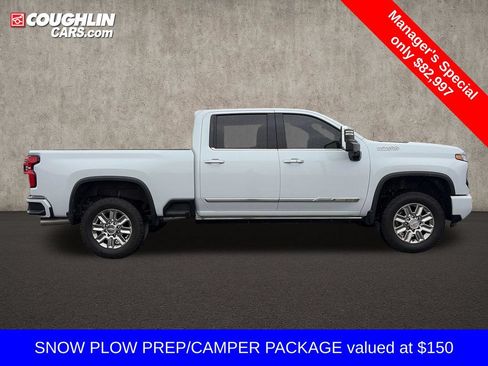 Used 2026 Chevrolet Silverado 3500 High Country w/ High Country Premium Package AWD/4WD image 7