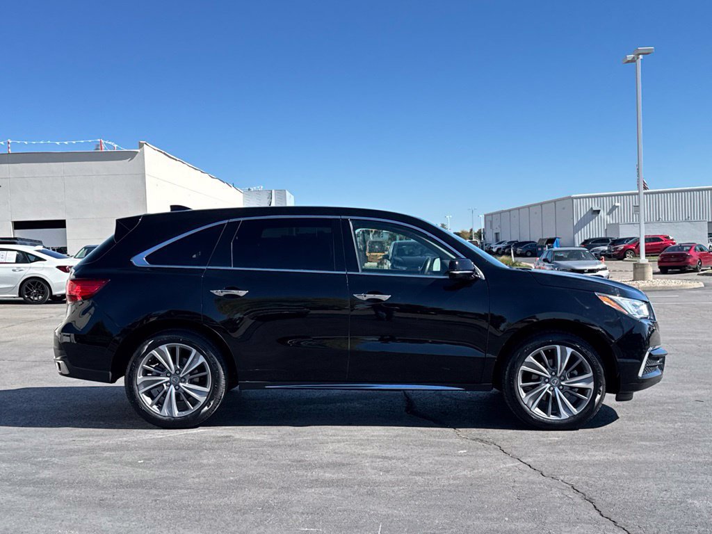 Certified 2018 Acura MDX w/ Technology Package FWD image 8