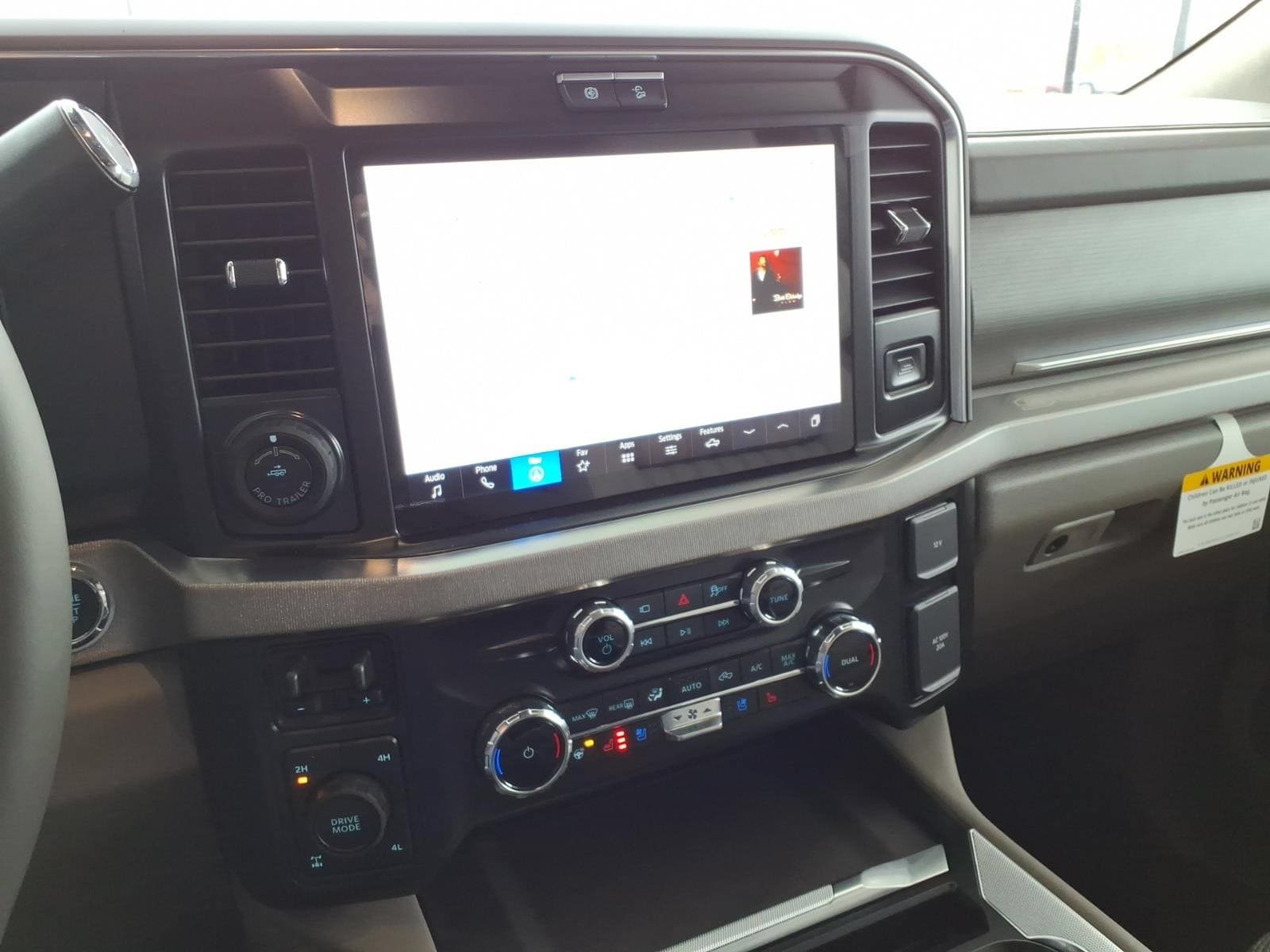 New 2026 Ford F350 Platinum w/ Platinum Plus Package AWD/4WD image 7