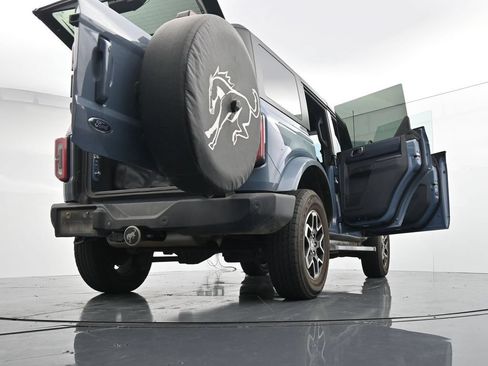 Used 2024 Ford Bronco Outer Banks AWD/4WD image 30