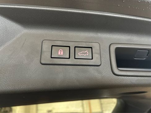 New 2025 Subaru Forester Touring image 14