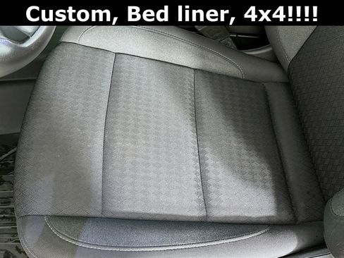 Used 2023 Chevrolet Silverado 1500 Custom image 20