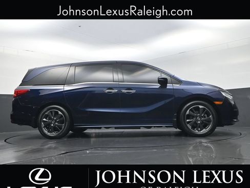 Used 2023 Honda Odyssey Elite image 21