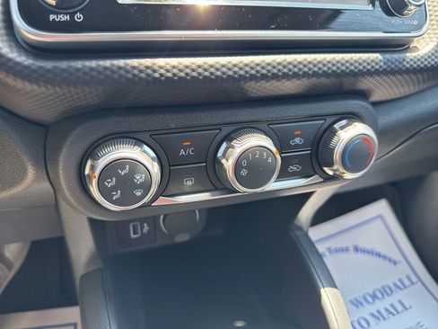 New 2025 Nissan Kicks Play S FWD image 18