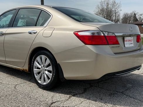 Used 2013 Honda Accord EX image 10