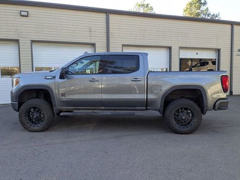 Used 2021 GMC Sierra 1500 AT4 w/ AT4 Premium Package image 7
