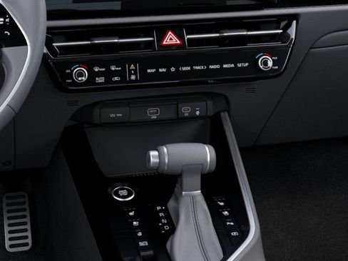 New 2026 Kia Niro SX Touring FWD image 24