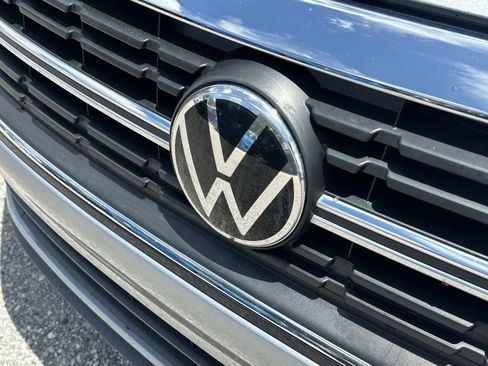 Used 2022 Volkswagen Jetta SEL FWD image 16