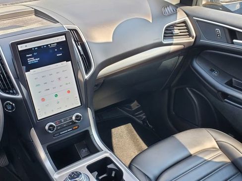 Certified 2023 Ford Edge SEL w/ Convenience Package AWD/4WD image 33