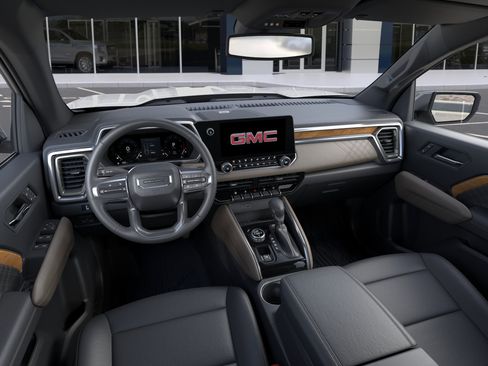 New 2026 GMC Canyon Denali AWD/4WD image 15