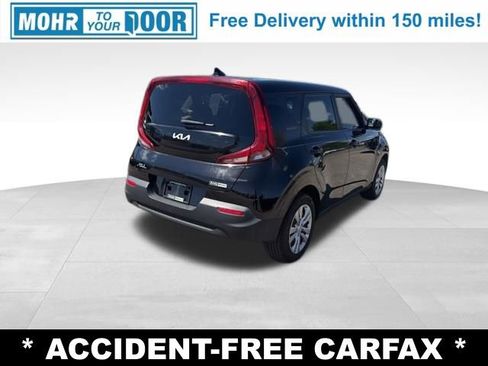 Used 2022 Kia Soul LX image 5