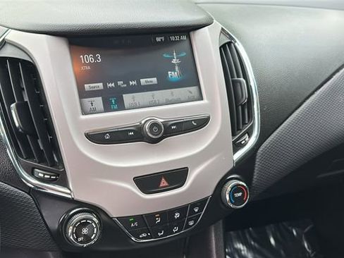 Used 2016 Chevrolet Cruze LS FWD image 26
