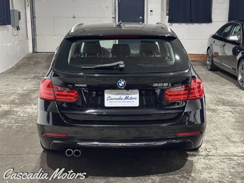 Used 2015 BMW 328i xDrive Wagon AWD/4WD image 6