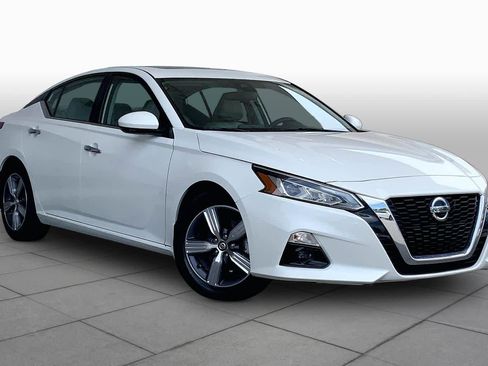 Used 2022 Nissan Altima 2.5 SL FWD image 3