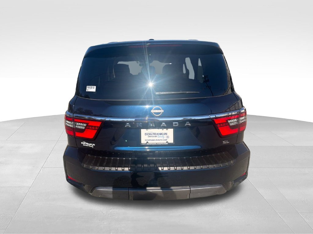 Used 2023 Nissan Armada SL w/ Cargo Package AWD/4WD image 4