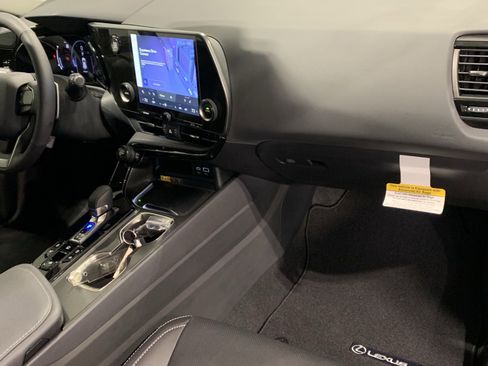 Used 2026 Lexus NX 350 AWD w/ Accessory Package (2T) image 43