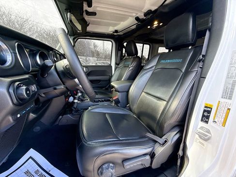 Used 2021 Jeep Wrangler Unlimited Rubicon 4xe image 23
