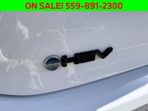 Used 2025 Toyota Camry SE w/ Convenience Package FWD image 26