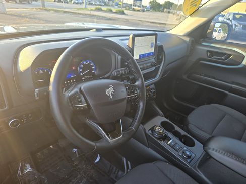 Used 2023 Ford Bronco Sport Badlands AWD/4WD image 12