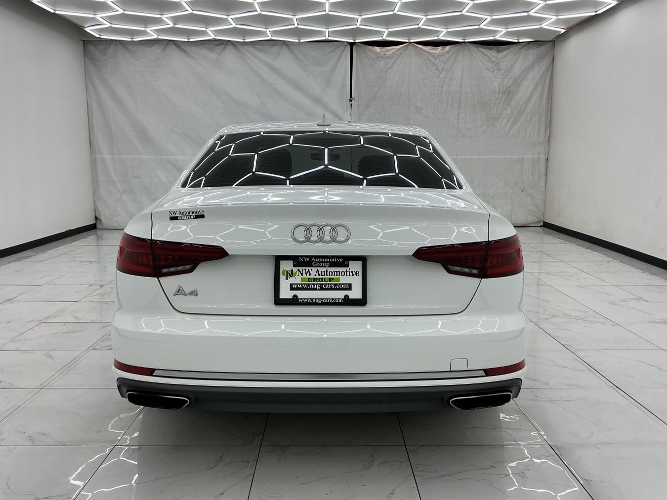 Used 2019 Audi A4 2.0T Premium w/ Convenience Package FWD image 10