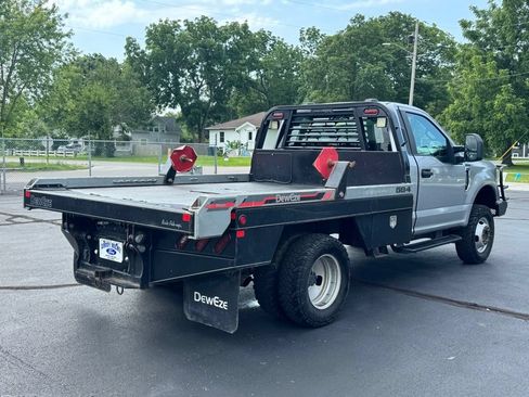 Used 2022 Ford F350 XL w/ Power Equipment Group AWD/4WD image 18