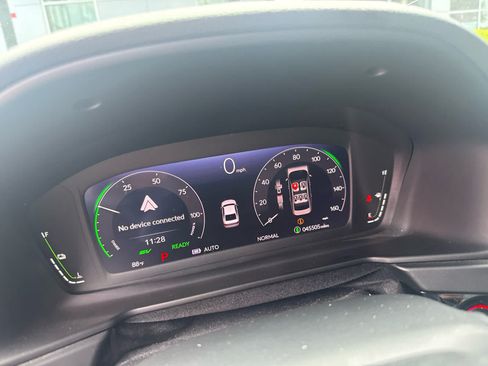 Used 2023 Honda Accord EX-L image 9