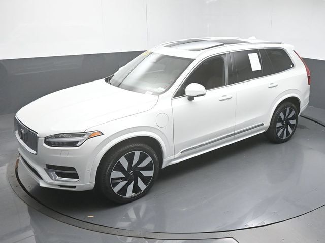 Used 2024 Volvo XC90 T8 Plus w/ Protection Package AWD/4WD image 41
