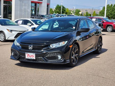 Used 2019 Honda Civic Sport image 4