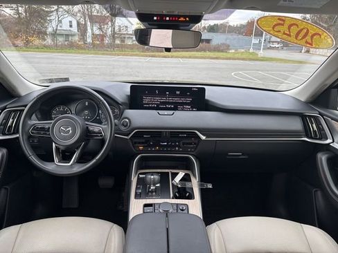 Used 2025 MAZDA CX-90 3.3 Turbo w/ Preferred Package image 28