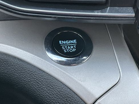 Used 2023 Ford Explorer XLT w/ Equipment Group 202A image 21