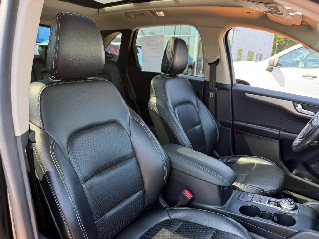 Used 2020 Ford Escape SEL FWD image 25