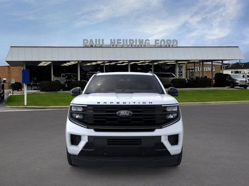 New 2025 Ford Expedition Platinum w/ Stealth Performance Package image 6