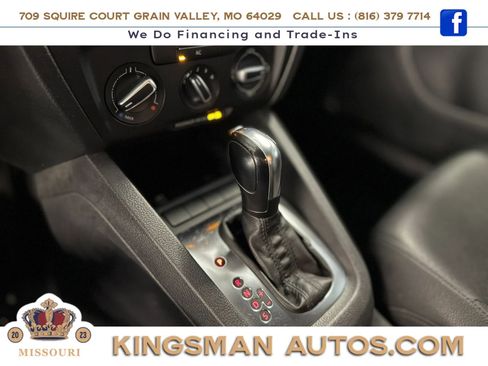 Used 2012 Volkswagen Jetta SE FWD image 15
