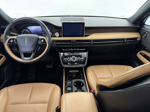 Used 2020 Lincoln Corsair Reserve w/ Elements Package FWD image 14