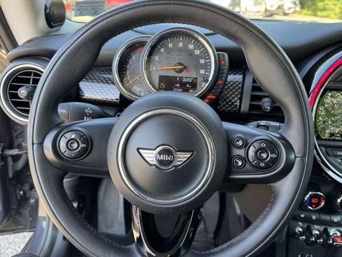 Used 2015 MINI Cooper S FWD image 10