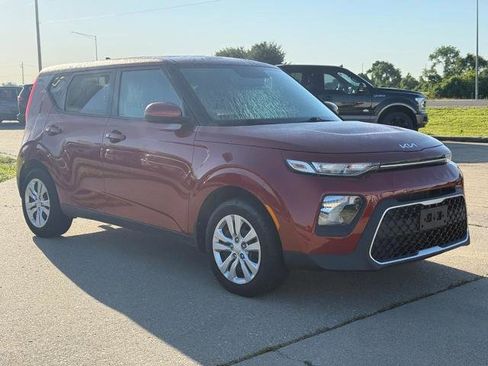 Used 2022 Kia Soul LX FWD image 7