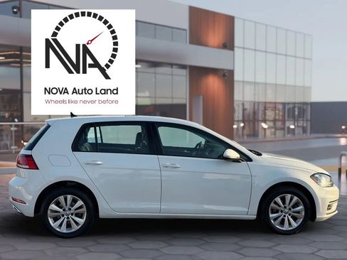 Used 2020 Volkswagen Golf 4-Door image 10