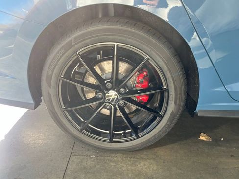 New 2026 Volkswagen Jetta GLI Autobahn image 29