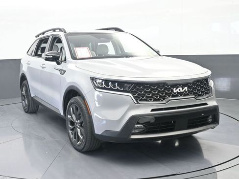 Used 2023 Kia Sorento X-Line EX image 9