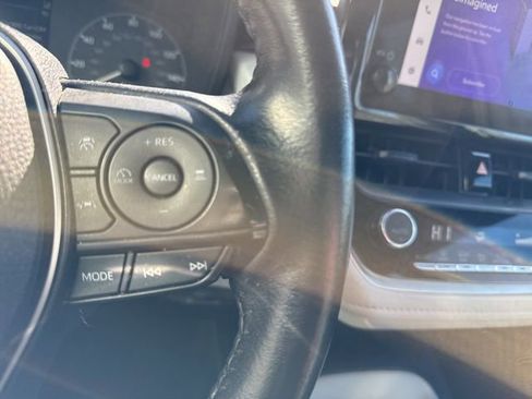 Used 2024 Toyota Corolla SE image 30