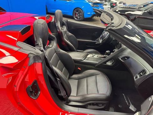 Used 2016 Chevrolet Corvette Stingray Convertible w/ 3LT Preferred Equipment Group RWD image 16