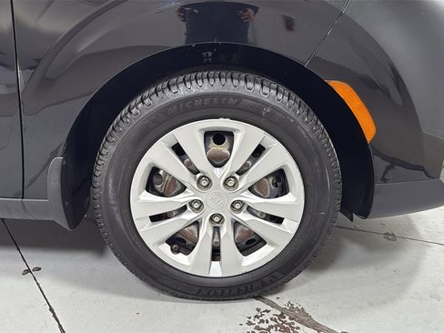 Used 2020 Kia Soul LX image 21