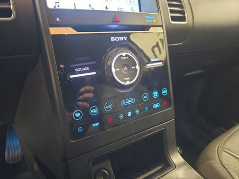 Used 2016 Ford Flex Limited w/ Equipment Group 301A FWD image 26