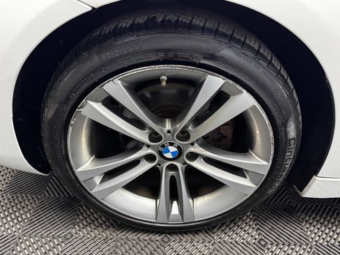 Used 2018 BMW 430i Convertible image 30