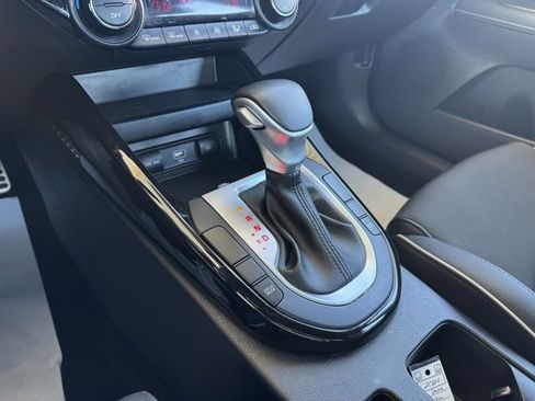 Used 2022 Kia Forte GT-Line w/ GT-Line Technology Package image 12