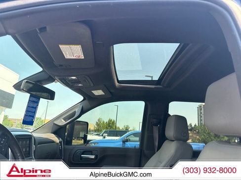 Used 2023 GMC Sierra 2500 SLT w/ SLT Premium Package AWD/4WD image 3