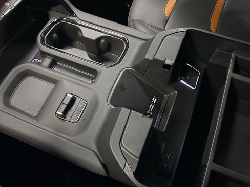 New 2025 GMC Sierra 3500 AT4 w/ AT4 Premium Plus Package image 33