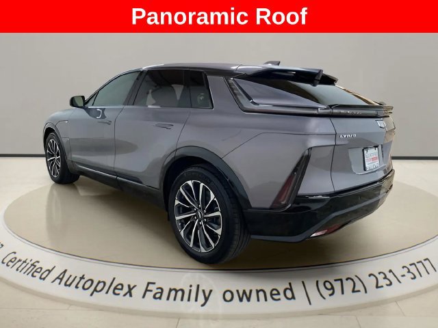 Used 2024 Cadillac Lyriq Sport RWD image 3