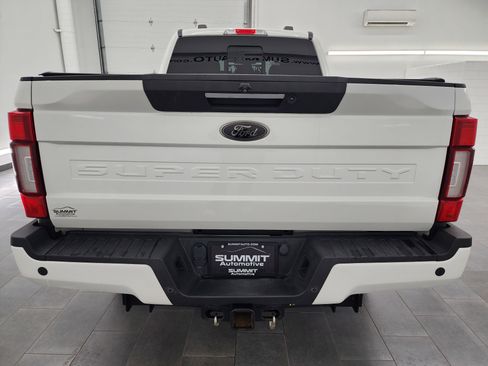 Used 2021 Ford F350 Lariat image 24
