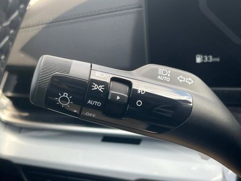 New 2026 Kia Carnival SX Prestige FWD image 38
